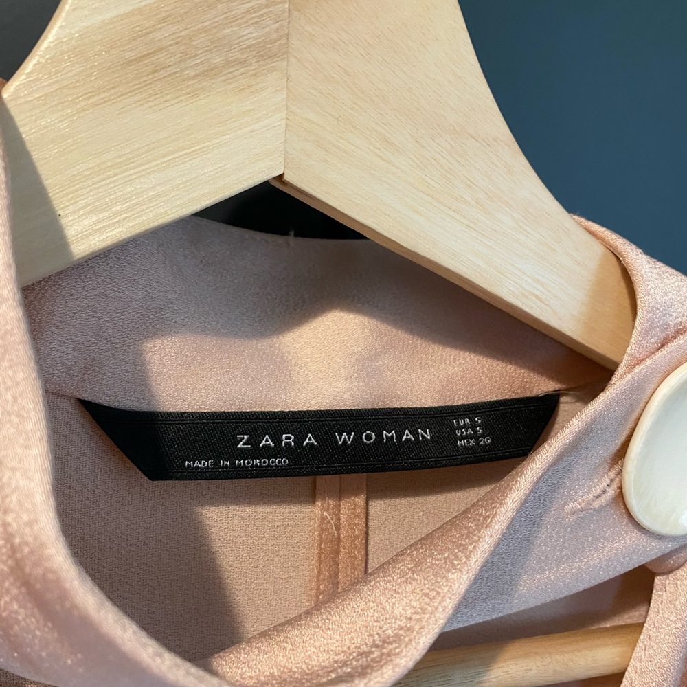 Zara - Picture 3 of 6